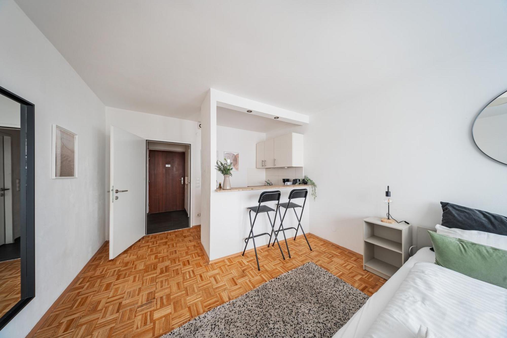 Studio Next To Karlskirche Wien Eksteriør billede